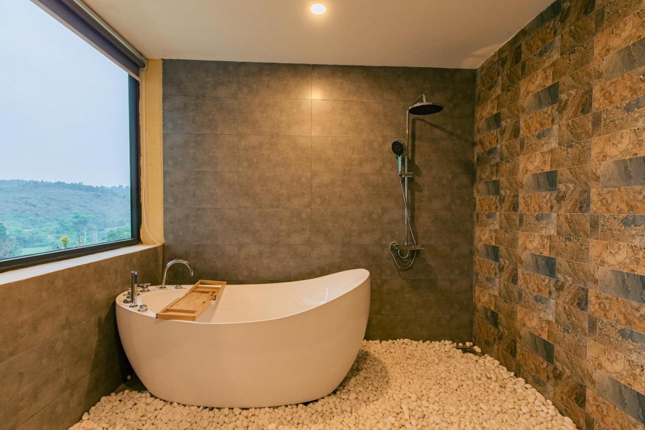 Melody Retreat - Venuestay Hòa Bình エクステリア 写真