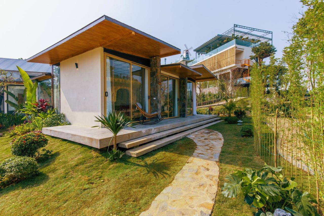 Melody Retreat - Venuestay Hòa Bình エクステリア 写真